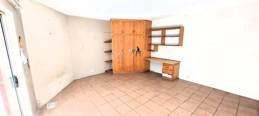 13 Bedroom Property for Sale in Bloemspruit Free State